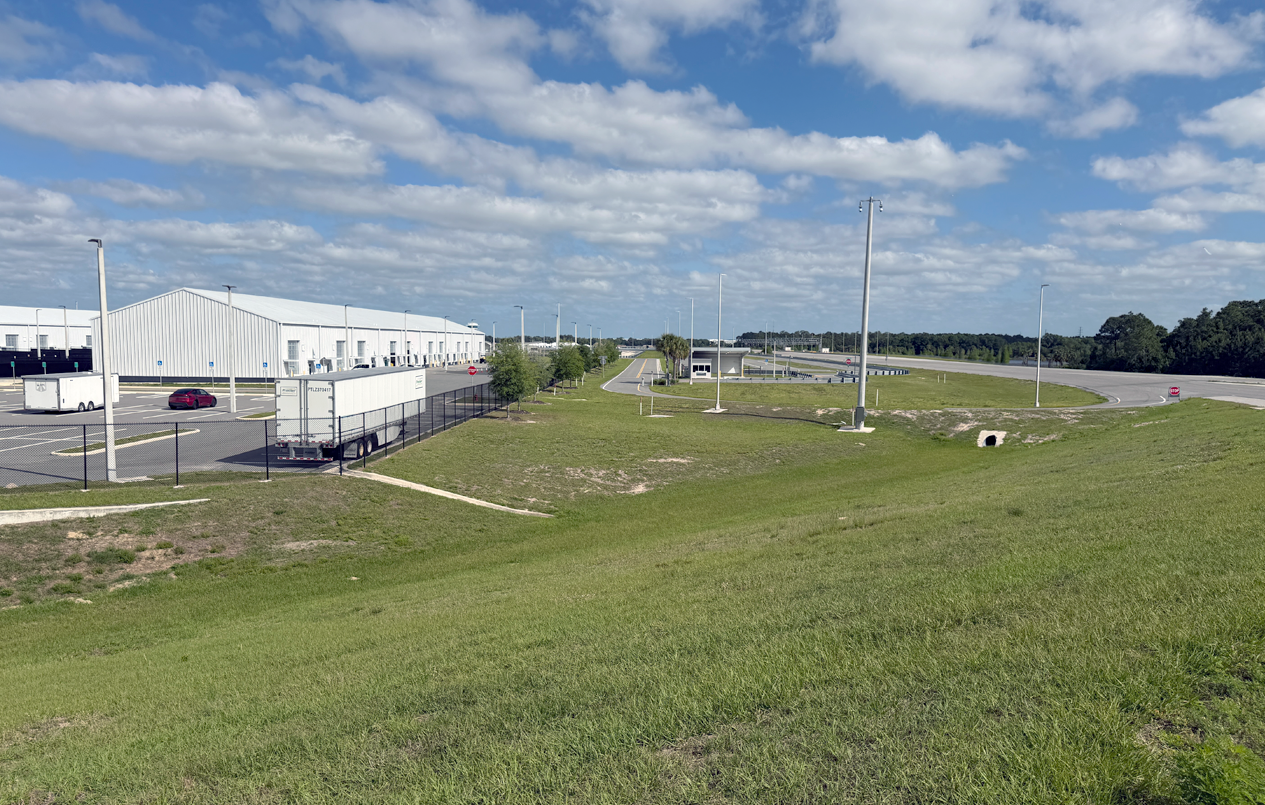 Oval Track image 3